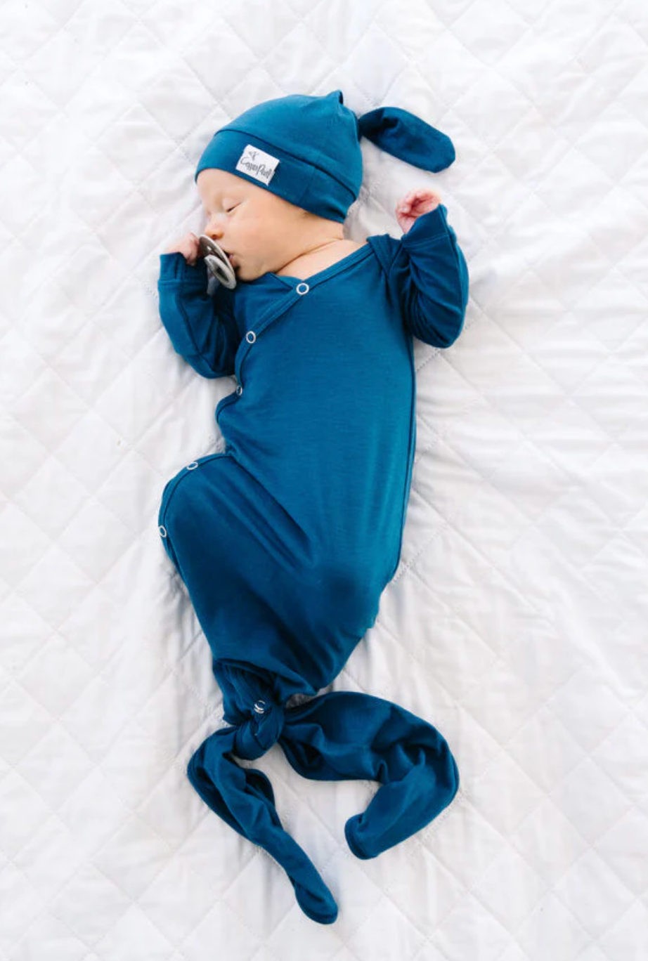 Knotted Gown - River (0-4 Months)