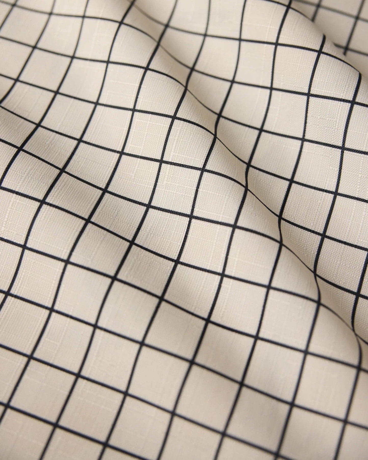 Metro Grid Table Runner: Large - 16" x 120"