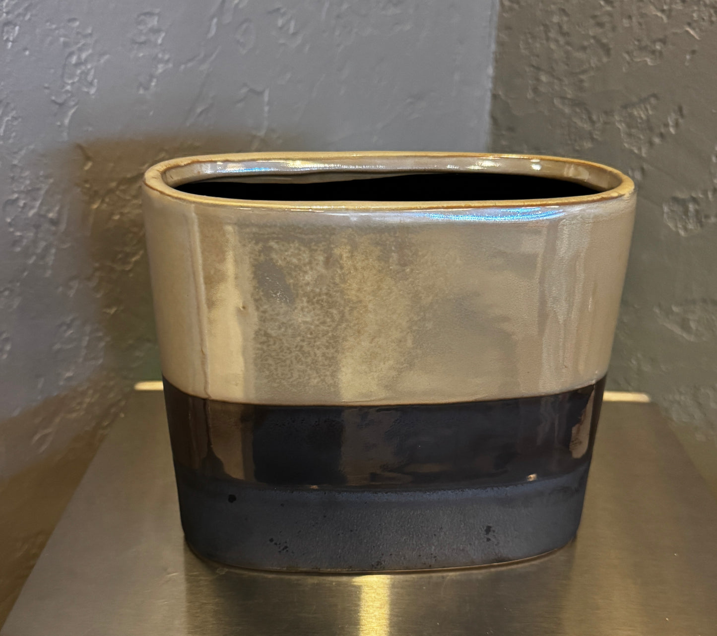 Oval Ceramic Vase| Tri-Color