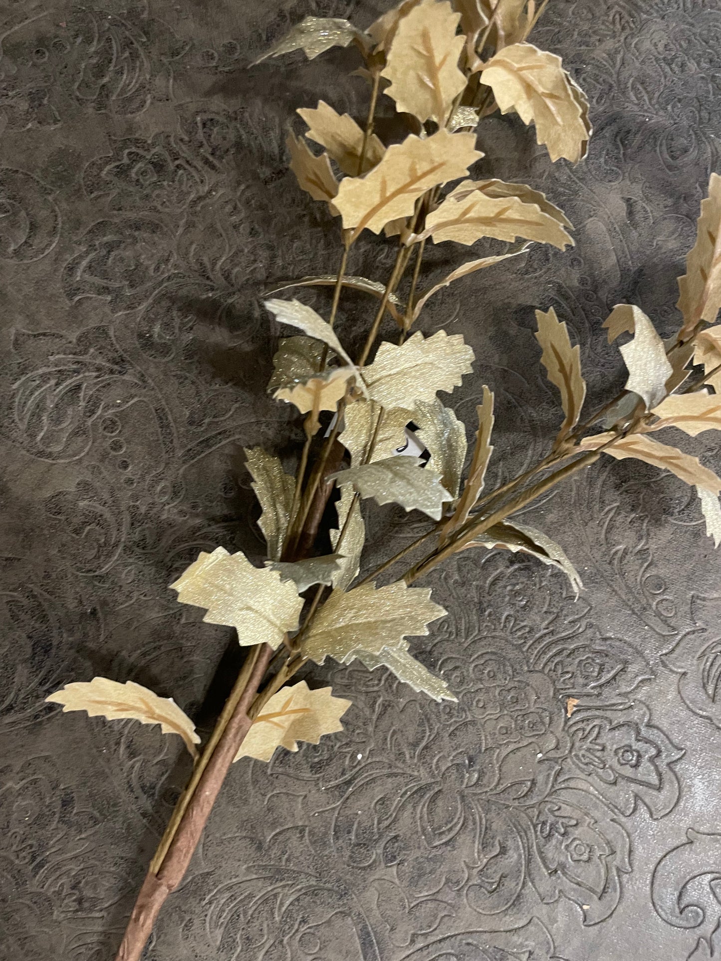 36” Gold Holly Leaf Stem