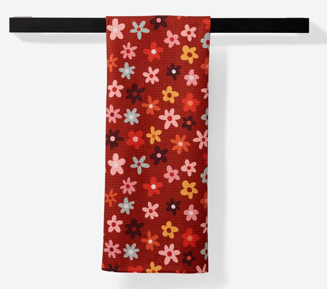 Field Of Fall Daisies Tea Towel