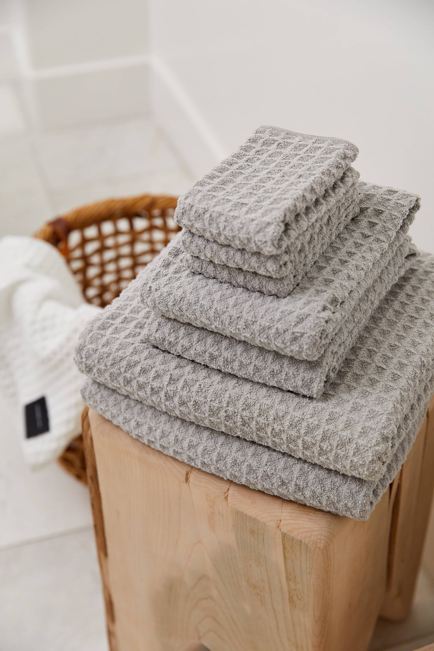 Stone|Waffle Bath Towel